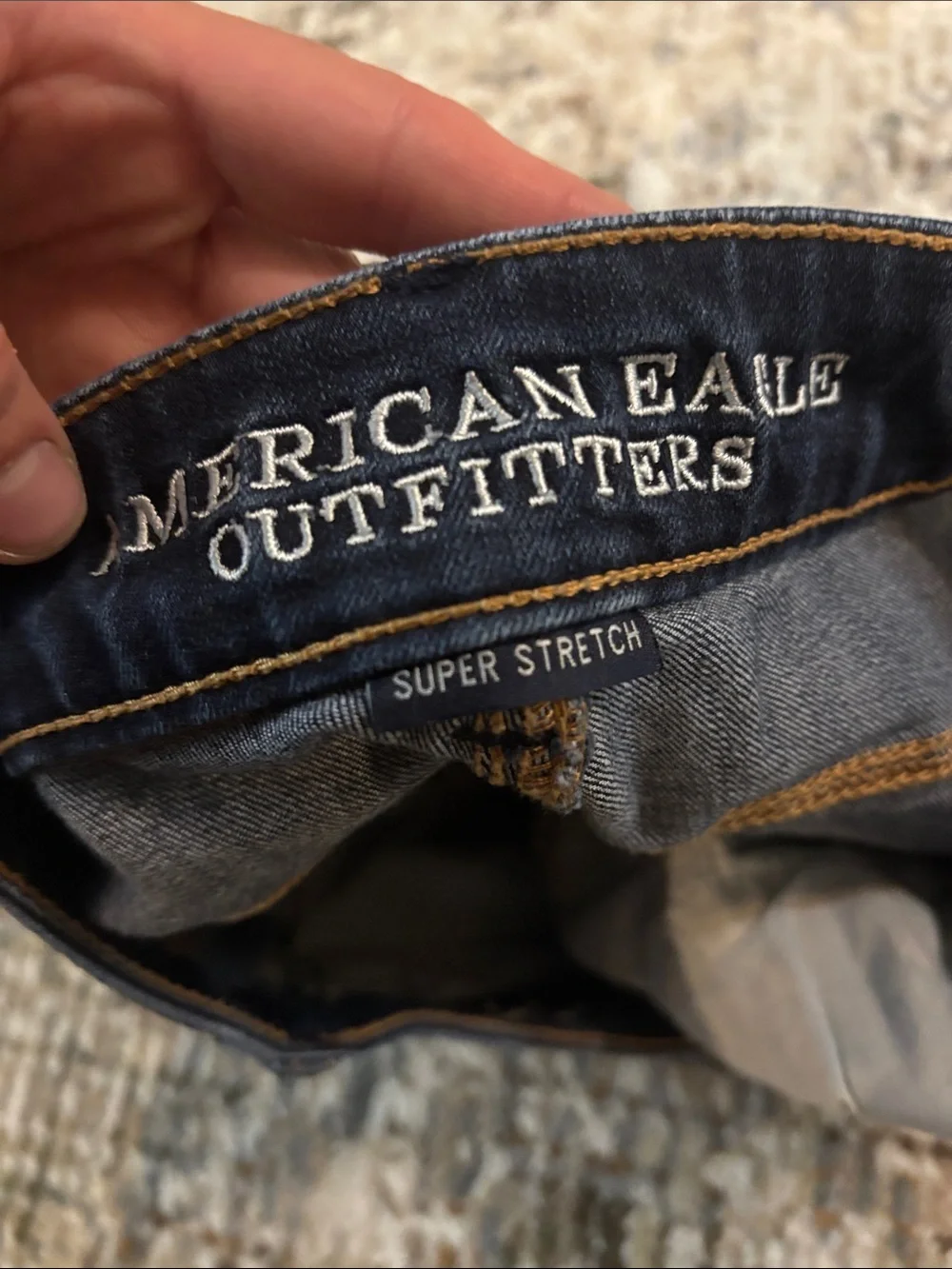 American Eagle Outfitters Dark Indigo Denim Roll-Cuff Women's Shorts